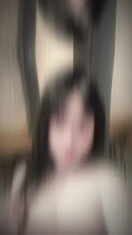 Hồi bé ghét nhất những người xinh gái … Không ngờ,lớn lên lại trở thành loại người mà mình ghét nhất 🫤🫤