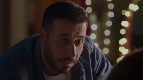 و الحب جاني جاني  #fyyyyyyyyyyyyyyyyyyyp #foryou #fyp #viralvideos 