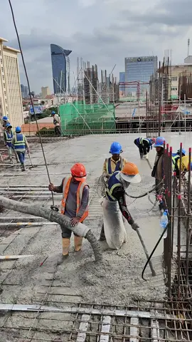 #ជីវិតអ្នកធ្វើការសំណង់🦺⛑️ 