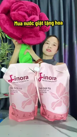 Nước giặt xả Finora tặng kèm hoa #nuocgiatxa #nuocgiatxafinora #vanvuive6262 #nuocgiat 