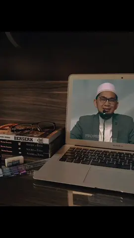 22.31 | dunia itu menipu💫 #ustadzadihidayat #dakwah #islam #fyp 