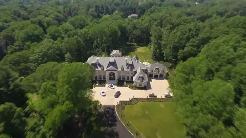 Le Chateau De Lumière 🇫🇷 #luxury #house #france #💸 