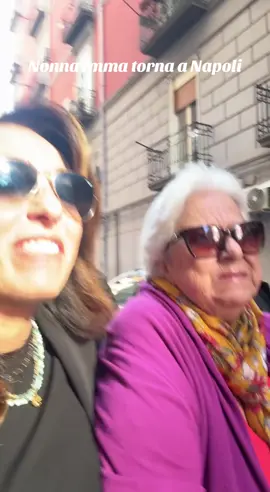 Nonna Imma torna rivedere la sua casa a Napoli dopo 47 anni. #napoli #napolireale 