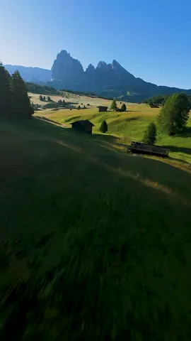 An unforgettable place! 🥹Perhaps after death my soul will be there. #dolomites #dolomiti #alpedisiusi #fpv #avata 