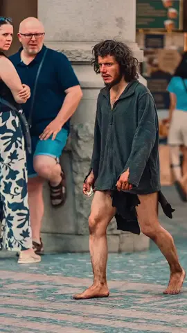 Making a hungry, homeless man happy🥹🫴🙏 #fyp #streetphotography #streetphotographytips #pictures #fyp 