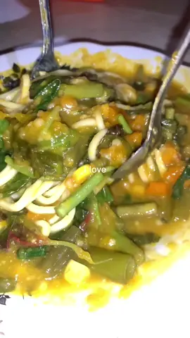 angakat tangan tim tinutuan🖐️🖐️#saya🖐️🖐️  #gorontalo #rmidolatenggor #tinutuanmanado #idola 