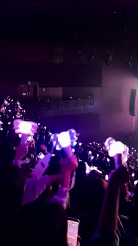 They’ve worked so hard, and seeing my izzies shine brighter with every step is the most inspiring thing ever 🥹🥹 #izna #izna1stfancon #fyp #kpop 