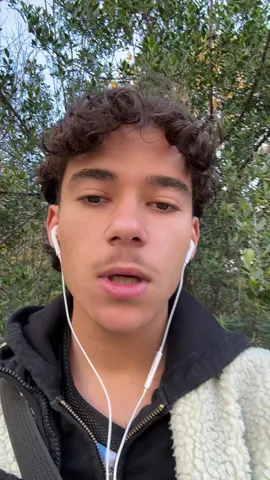 l’école (encore)  cf Bourdieu Foucault etc.. #ecole #pourtoi #etudes 