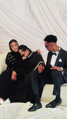 Alx waxwlba san rabnay iyo ka badan oo Farxad iyo khyarba leh nogu dhamden waxn idin rajaynaya intad noshihin ind Farxad iyo badhadho ku dhamaystan @HABOON @Marwan Yare #amrandagan12🦋 #somaligirls #muqdishotiktok #somalitiktok 