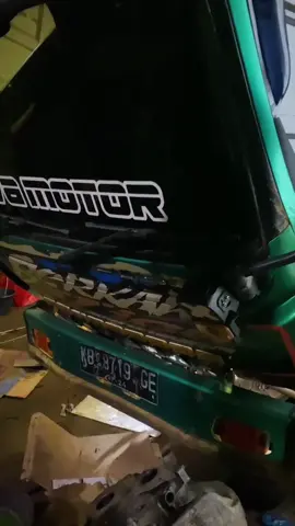 Oke sudah waktu nya kita mengangkat kepala sudah cukup menunduk nya🤣