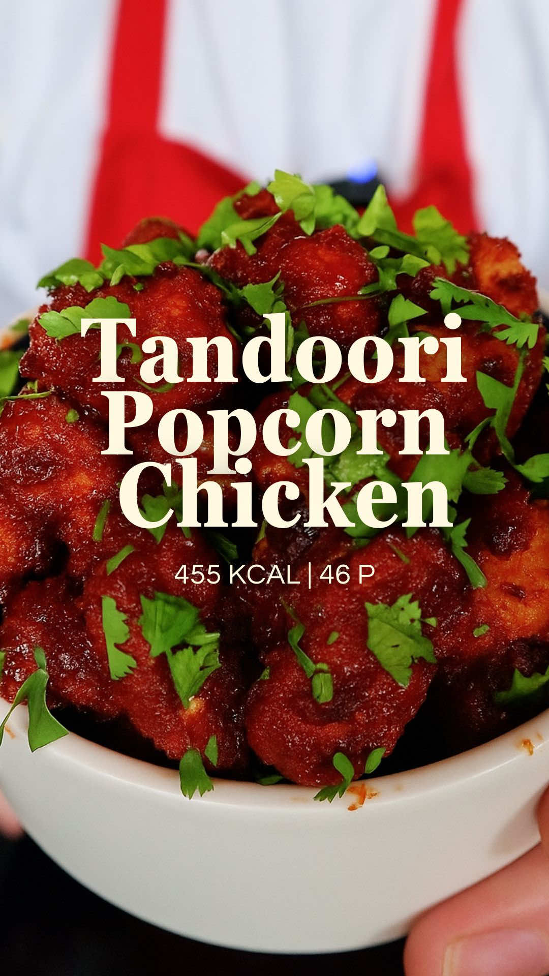 TANDOORI POPCORN CHICKEN 🍗🍿 Du croustillant, du goût et un max de kiff sans friture ? Ce popcorn chicken version tandoori  va te retourner le cerveau! 🤯 Une texture ultra crispy et un glaçage sweet & spicy qui va te faire oublier que c’est fit 😉 📊 Valeurs pour un grand bol : ⚡️ 455 kcal | 🥩 46P | 🥔 26G | 🥑 12L 📋 ingrédients (pour 1 portion) : • 200 g de blanc de poulet coupé en petits cubes • 30 g de maïzena • 35 g de panko • 1 œuf • Sel, paprika, ail en poudre • Huile en spray 🌶️ Pour le glaçage tandoori : • 1 c. à soupe de pâte tandoori • 1 c. à soupe de sirop d’agave (j’ai zappé de le mettre dans la vidéo, mais mets-le 😅) • 1 c. à soupe de sauce soja • 1 c. à café de vinaigre de cidre • 1 c. à soupe de miel (optionnel mais recommandé) • 1/2 c. à café de maïzena diluée dans 2-3 c.a.s d’eau  #tandoori #recettehealthy #recetteproteinee #airfryerrecipe #highproteinmeal           