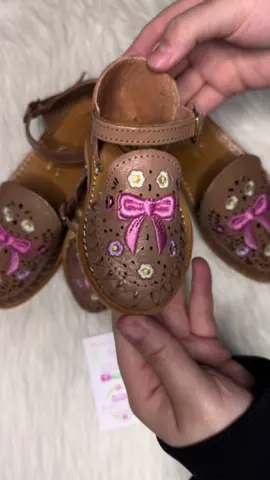 Flash sale for the next 24 hours only. Ends Wednesday 9am CST #flashsale #mommyandme #coquette #pinkbow