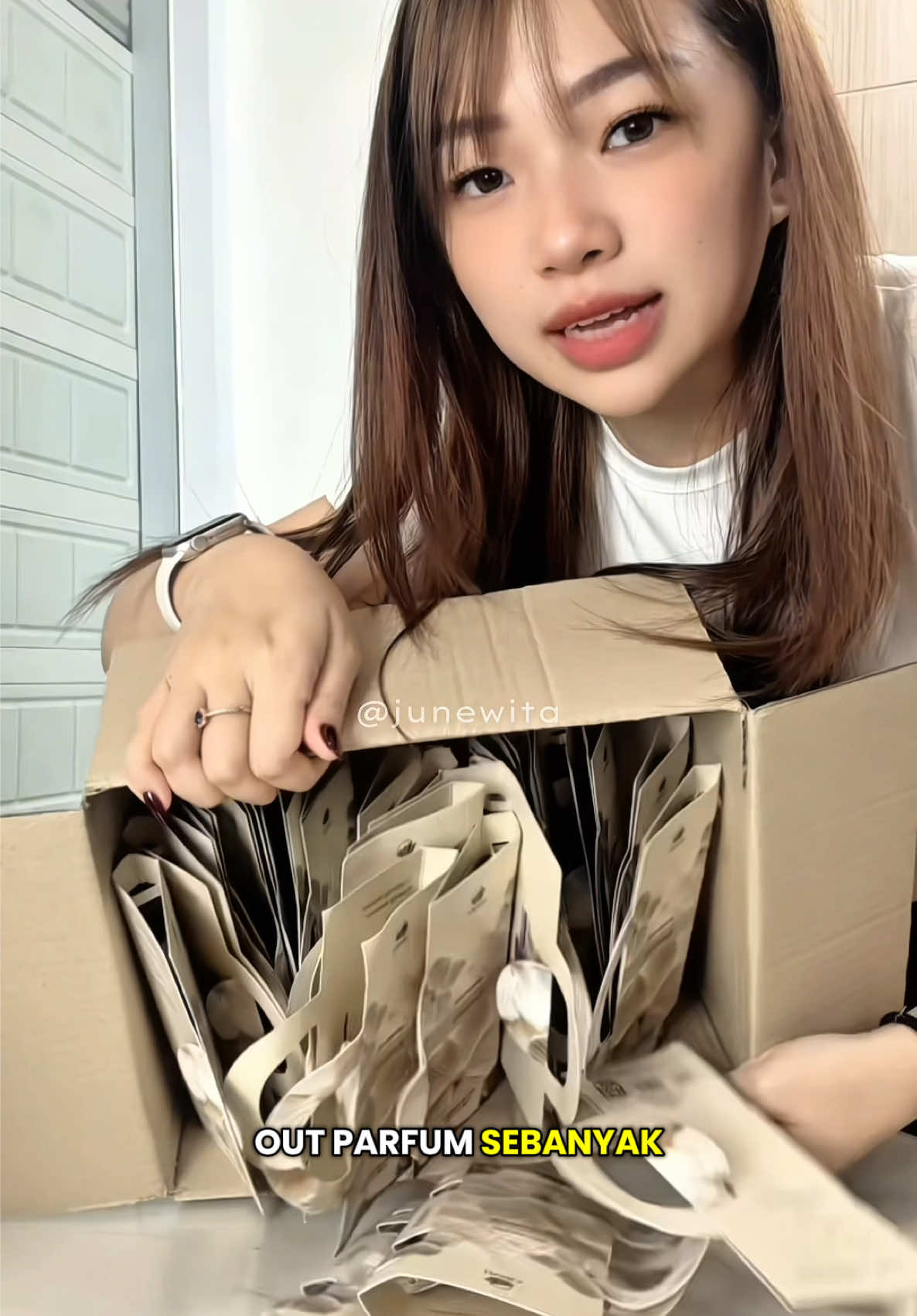 #parfumunisex #parfumurah #dvaraparfume 