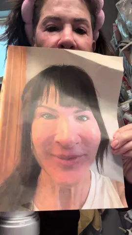 Murad Resurgence Retinal Resculpt Overnight Cream#muradresurgenceretinal@Murad Skincare.  Hello new skin with Murad Resurgence Retinal Resculpt Overnight Cream.  