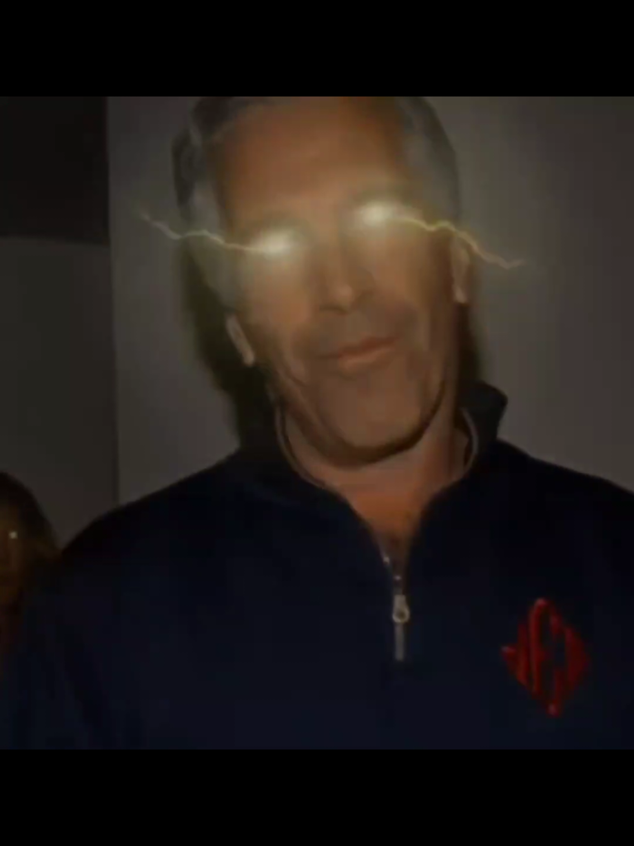 comments acting like i wasnt asked 100 times to crop ts 😭 #epstein #israel #fyp #meme #genuinely 