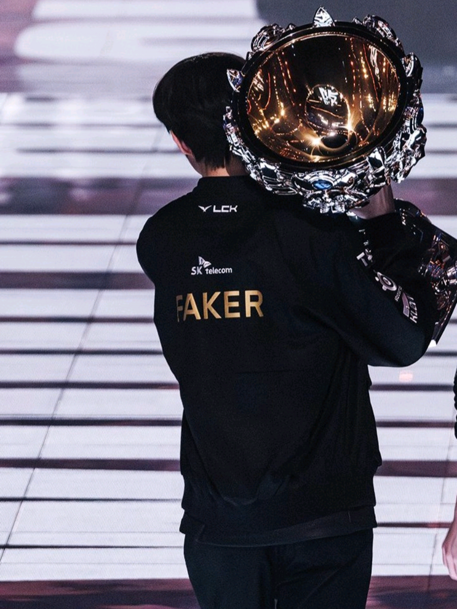 Faker  Lụy một đời bóng lưng anh ấy Lee 