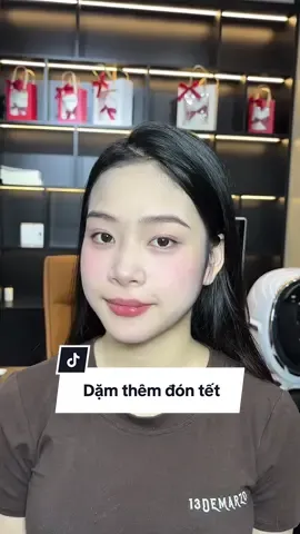 Làm đẹp để đón tết đi các chị em 🥰🥰 #Thaydoikhuonmat #canchinhkhuonmat #xuhuong #phuongthanhbeauty #thammyvienPhuongThanh 