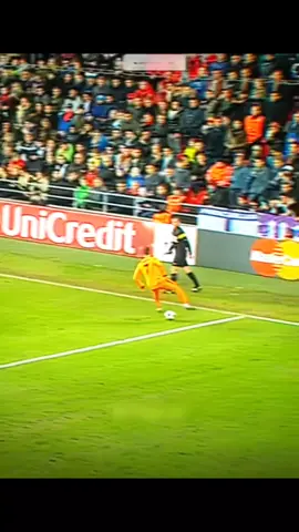 Ronaldo the goat 👑#cr7 #cristinoronaldo #ronaldo #Soccer #football 