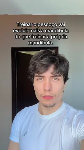 Fazer chin tucks, neck curl e com alongamento correto, vai harmonizar seu rosto absurdamente e melhorar sua postura de brinde @Looks OS #looksmax #brutal #ascension #GlowUp 