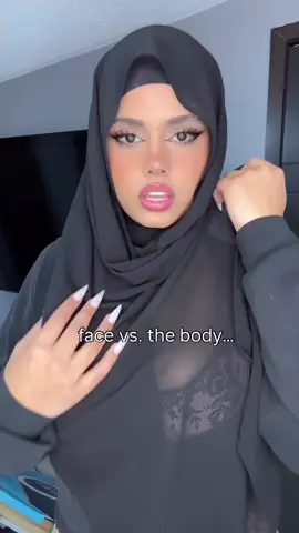 how do you like it?? . . . . . #facevsbody #hijabers #cutehijabi #prettymuslimah #arabgirls 