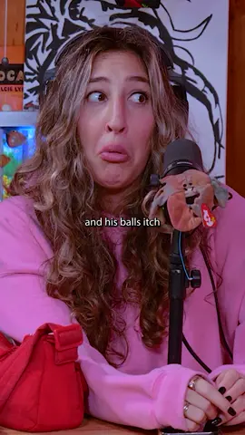 Episode 198 now out #theviralpodcast #podcast #fyp @Chelcie Lynn @Paige Ginn @Maggie✨ 