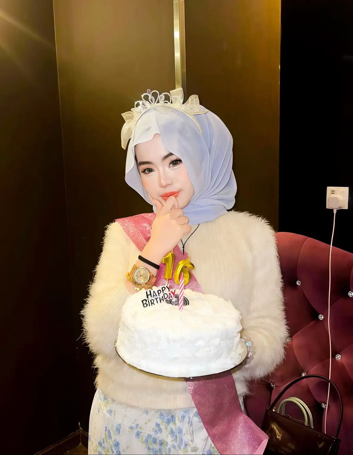 chill sister ..  I am only 16 🥴