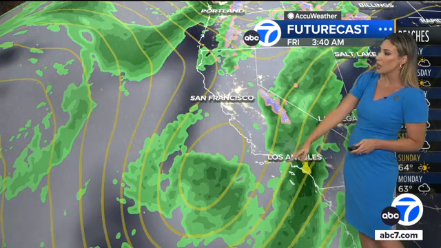 (11/11/25) Southern California will see a change in weather this week with a big cooldown as a storm bringing rain and snow moves toward the region. Here's a breakdown of the storm's timing and how much rain is expected to fall. 🌧️
