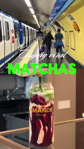 Trying viral matchas in Madrid 🍵 1st stop: La casa Amande  #madrid #wheretogoinmadrid #matcha 