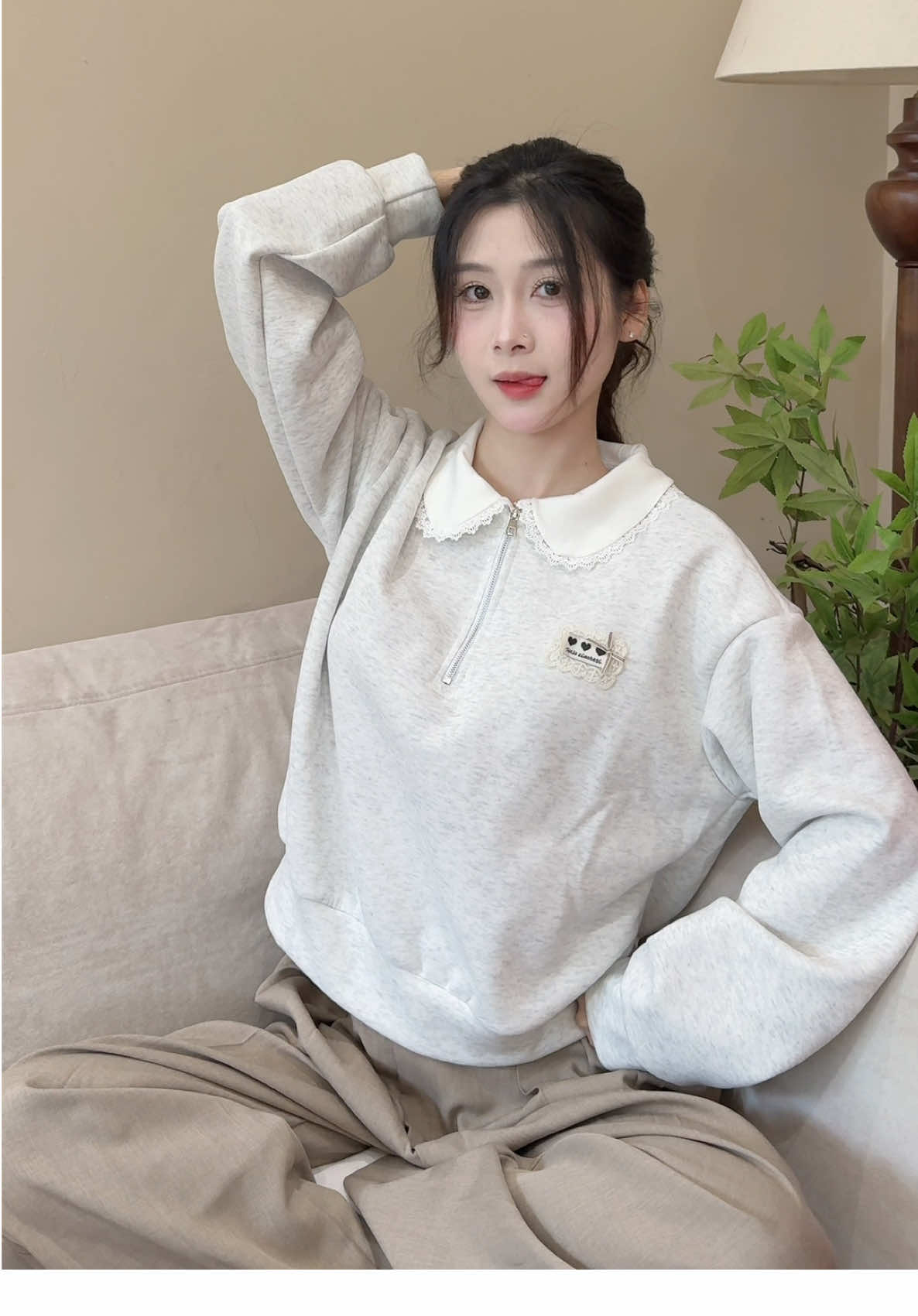 Áo gì mà xinh vậy 💗 #TIMO #áonỉ #sweater #thudong #áothiếtkế 