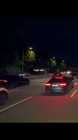 berani tag orangnya🤣? #lyrics #fouryou #xyzcba 