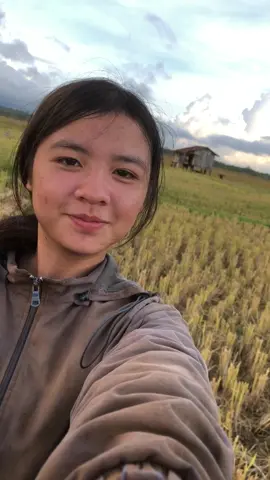 #ສາວໄຮ່ສາວສວນຕົວດໍາ🥰 