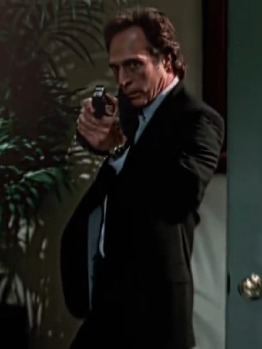 Michael Scofield or Alexander Mahone? #alexandermahone #michaelscofield #prisonbreak #prisonbreakedit #scofield #foxriver