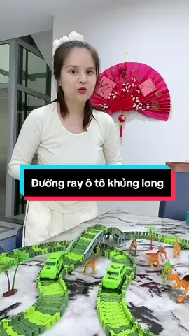 Đường ray ô tô khủng long bé thích mê #menanonireview #duongrayoto 