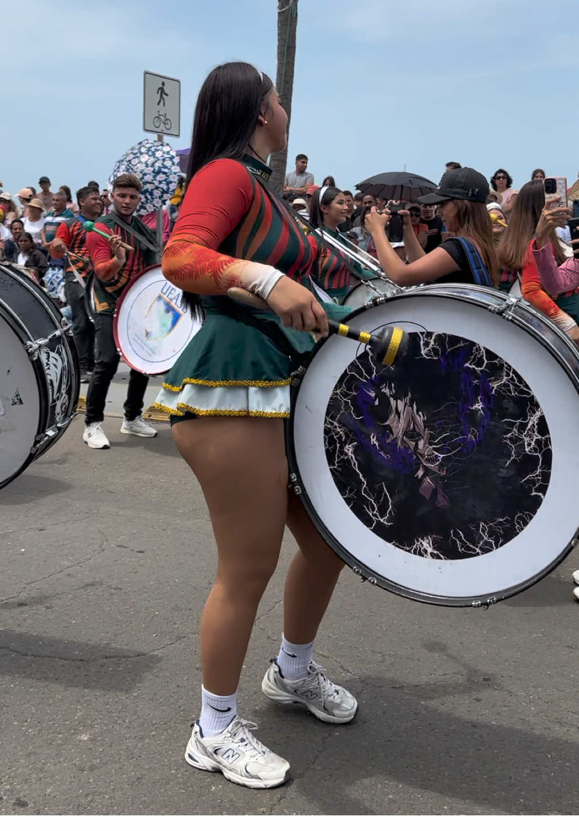 Anahí la más viral ❤️✅  #bastoneras  #choneralinda❤💕💕😍  #desfile 