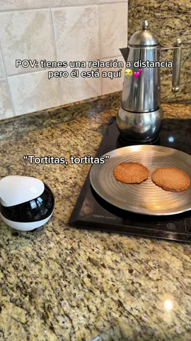 Enlace en bio 🤣🩵 #minirobot #parejas #longdistancerelationship #couples #tinyrobot 