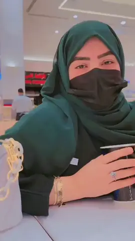 #بدون_هشتاق 