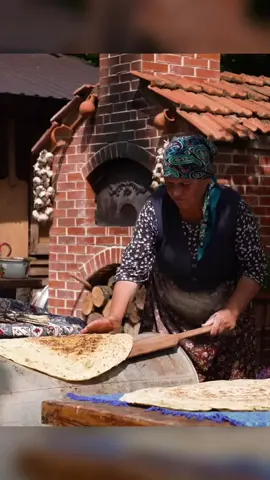 Wild Onion Bread (Part2) #countrylife #villagelife #village #cooking #countrylifevlog 