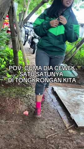 Semangat terus yaa gua tau kok lu capek tapi kita juga capek #fyp #sunscreenviral #sunscreenwaterproof #sunscreenringantransparan #viral 