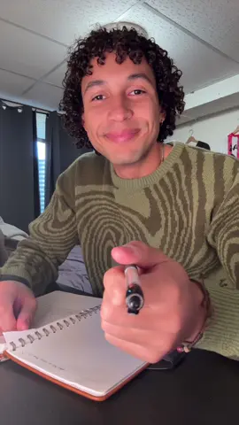 day 135 | there’s nothing wrong with still grieving something you’ve outgrown. #juisipo #journaling #journalprompt #fyp 