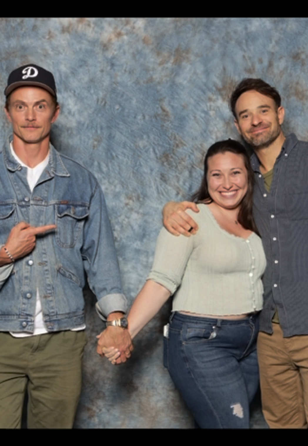 Little vloggy from #RICC. Charlie and Wilson are amazing as alwaysss!  #daredevilbornagain #daredevil  #charliecox #wilsonbethel 