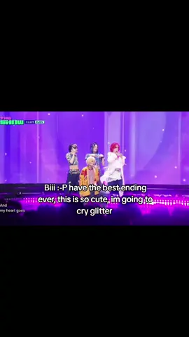 Biii :-P stage feel so confort 🤏🏻🤏🏻 | STREAM UXLXVE NOW | #xlov #hyun #haru #wumuti #rui 