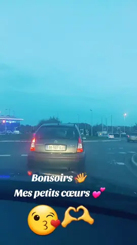 #videooriginal #marocaine🇲🇦 #algerienne🇩🇿 #videooriginal #taxis 