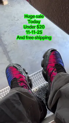 #tiktokshopblackfriday #tiktokshopcybermonday #steeltoe #shoes #boots 