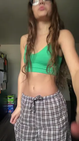 The outfit is kinda giving tree 🎄🎄🎄#Minecraft 