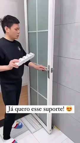 Dê uma olhada em Suporte Organizador Multiuso 4 Lugares 2 Ganchos Porta Vassoura Rodo por R$10,90 - R$12,90. Compre na Shopee agora! Copie e cole isso aqui 👉 AUH-GND-YPJ 👈 na sua Shopee 