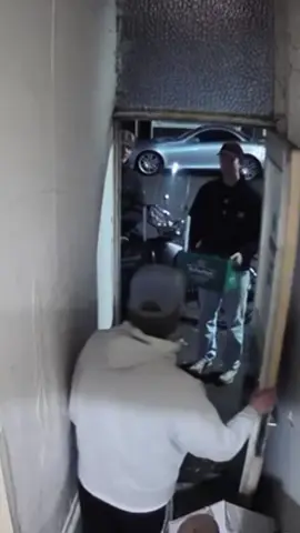 Je moet wat als je blut bent maar wilt zuipen