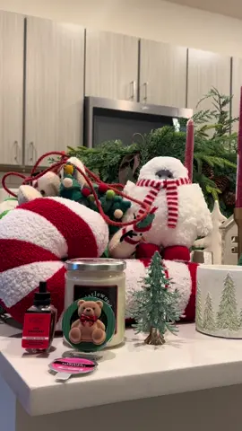 First snow of the season means Christmas time #christmasdecor #christmastree #ralphlaurenchristmas @Walmart 