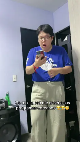 Es el más aficionado 😂😂@🇰🇷🇨🇷El CoreaniTico🌸MT👑 #paratiiiiiiiiiiiiiiiiiiiiiiiiiiiiiii #korean #humor #comedia #husbandwife 