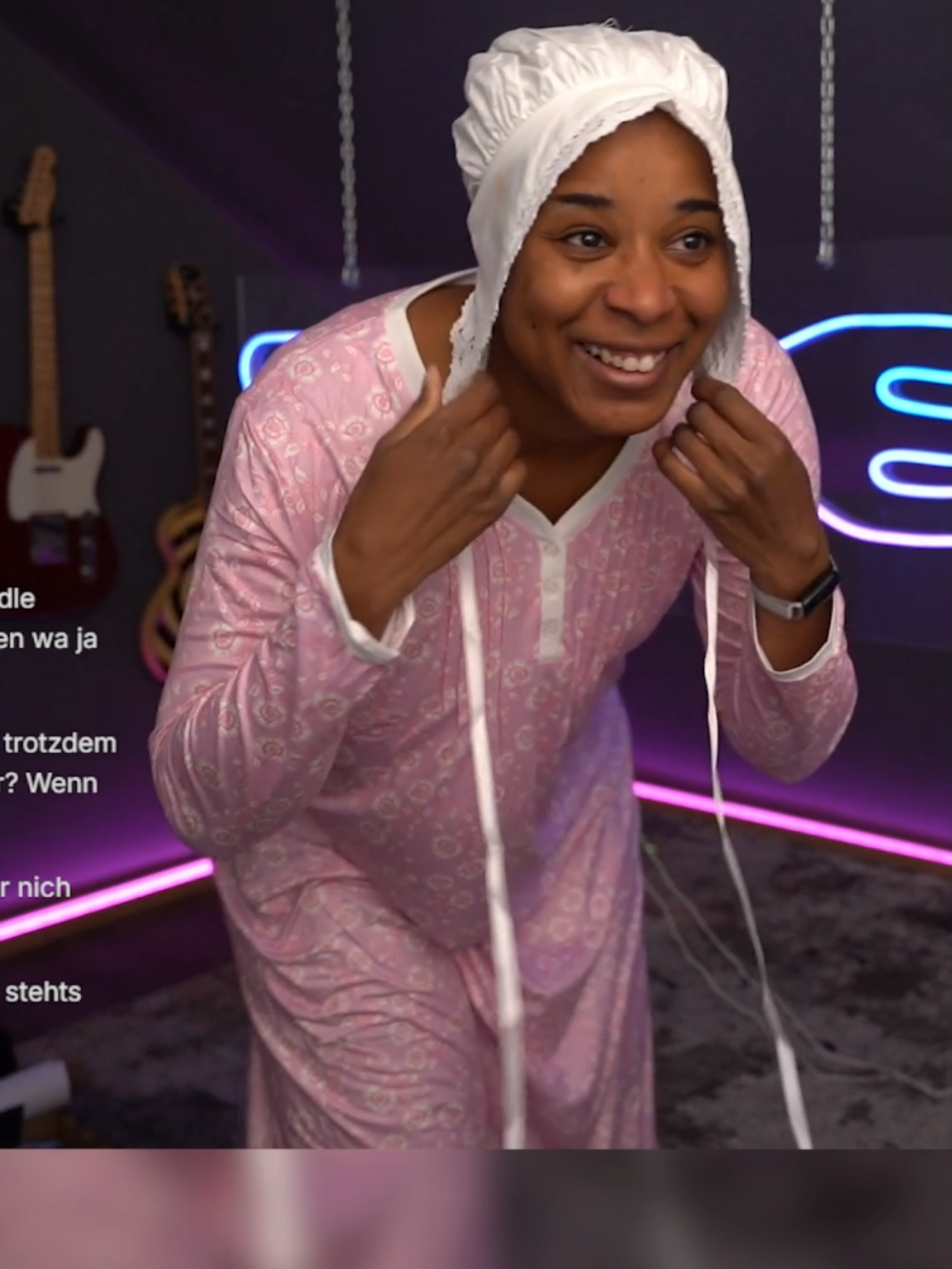 Großmutter, warum hast du so große Augen?👀 @quiinofficial #freundin #girlfriend #twitchstreamer #twitchclips #halloween #boyfriend