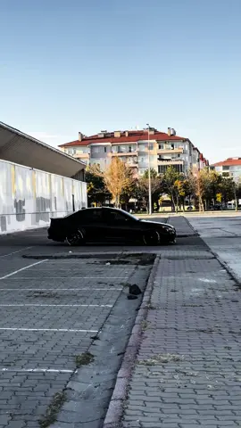 #darke60 #e60 #06cbb662 